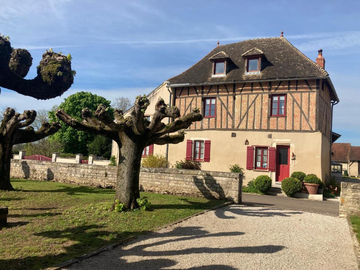 Jan'S Place In Burgundy Ecuelles  Exterior photo